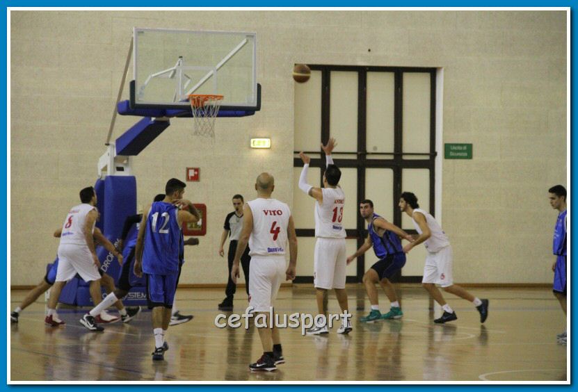 121223 Aquila 215_tn.jpg